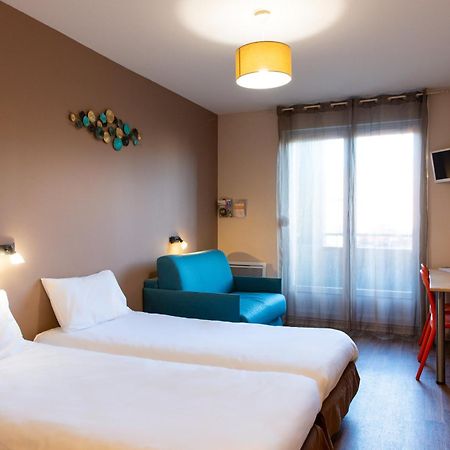 Auberge De Jeunesse Hi Bordeaux-Blanquefort - Ex Otellia Ngoại thất bức ảnh