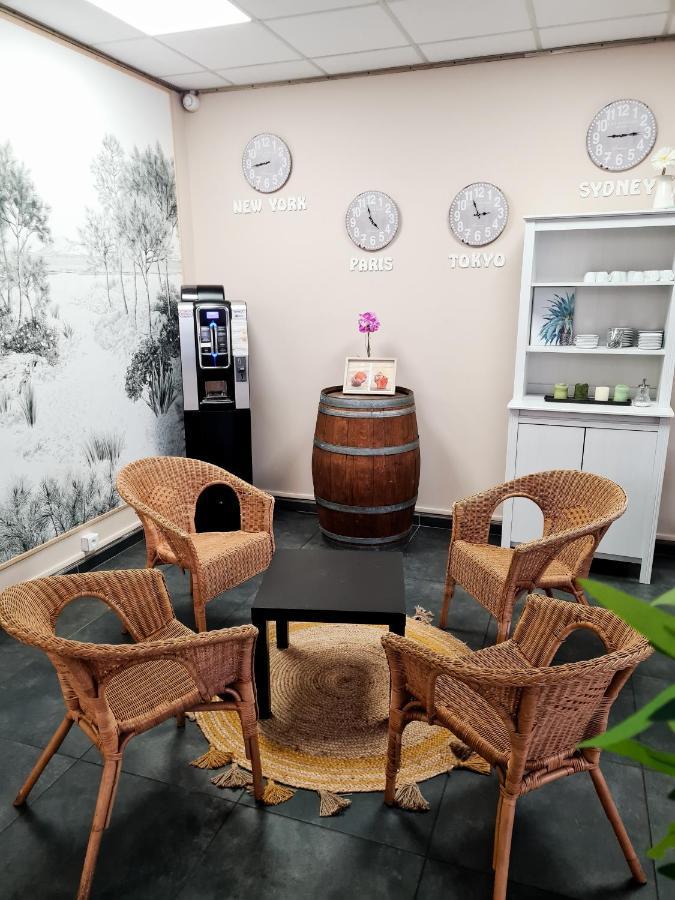 Auberge De Jeunesse Hi Bordeaux-Blanquefort - Ex Otellia Ngoại thất bức ảnh