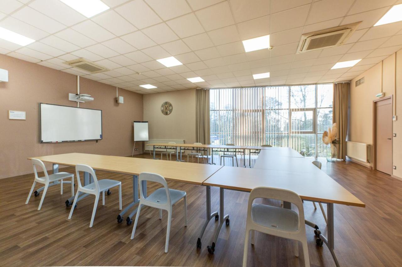 Auberge De Jeunesse Hi Bordeaux-Blanquefort - Ex Otellia Ngoại thất bức ảnh