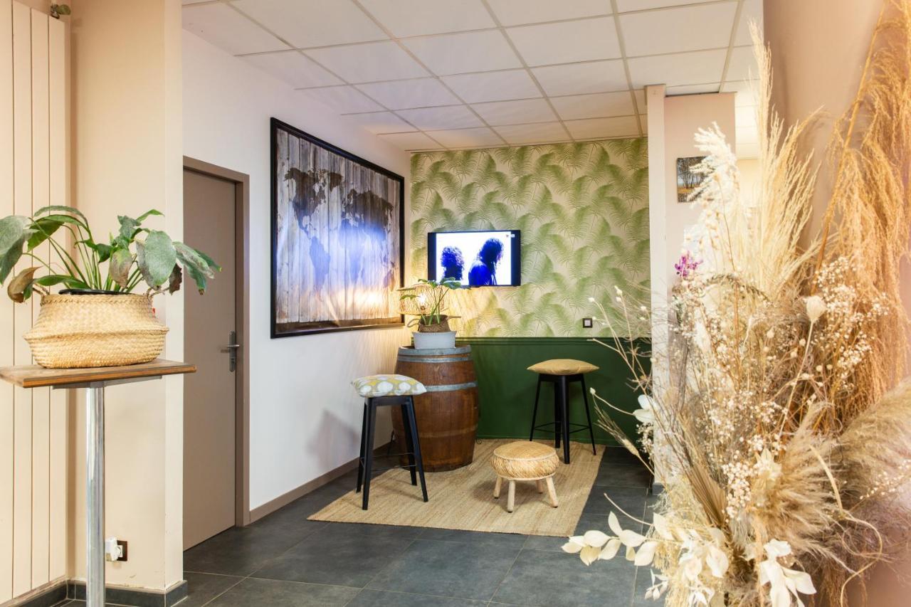 Auberge De Jeunesse Hi Bordeaux-Blanquefort - Ex Otellia Ngoại thất bức ảnh